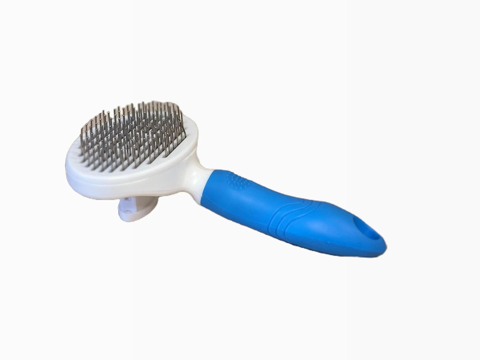 Optimize Cat Care with Our Brush Set: 1 Slicker Cat Brush and 2 Corner Cat Scratcher Combs - Ideal for Grooming Cats and Dogs.